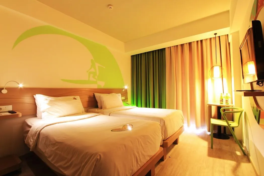 Maxonehotels At Bukit Jimbaran Hotel