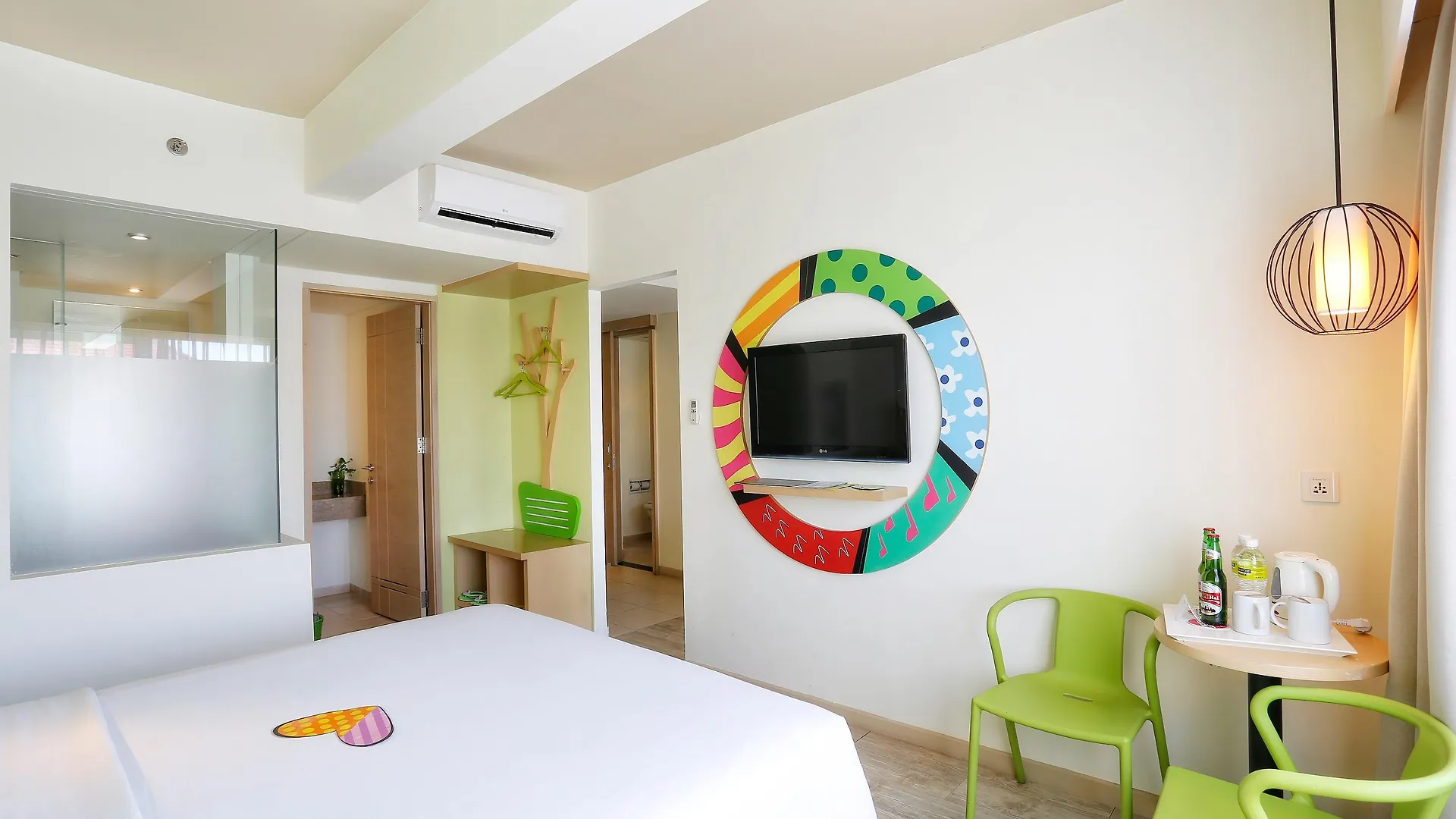 Maxonehotels At Bukit Jimbaran Otel