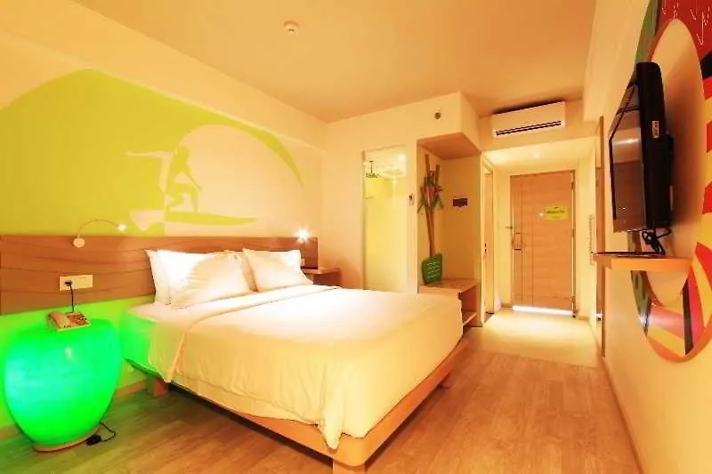 Maxonehotels At Bukit Jimbaran Otel